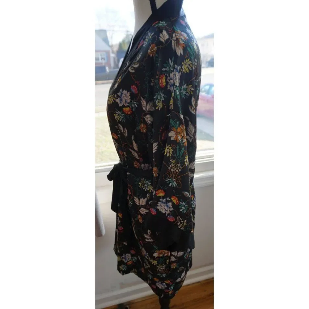 Victoria's Secret Women's Black Floral Satin Short Floral Robe - Size M/L - Picture 3 of 11